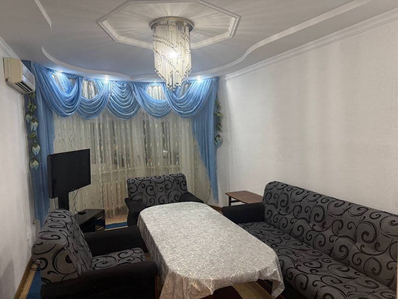 Юнусабадский р-н Ц5 <br />
Комнат- 1в2<br />
Этаж- 13<br />
