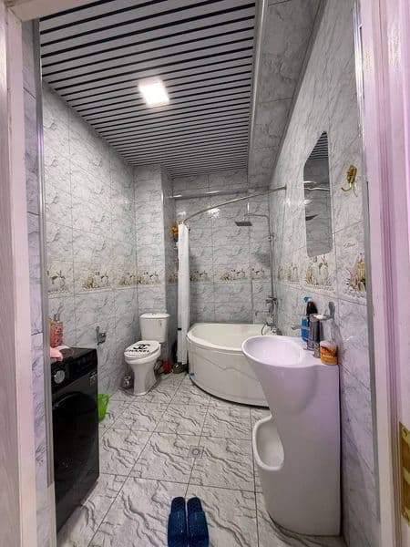 Toshkent Mirzo Ulugʻbek rayonda joylashgan 1-xonali kvartera — фото 3