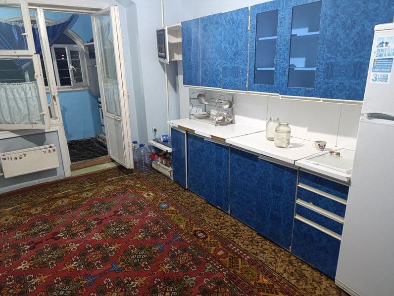 CHORSU da bezmakler <br />
SROCHNO...<br />
QORATOSH mahalla