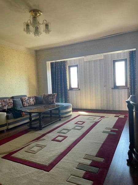Светлая и уютная квартира в хорошем районе. Удобное располож — фото 2