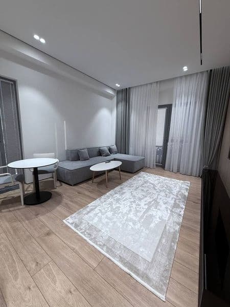 Сдается шикарная 2 комнатная квартира в центре, в премиум ко