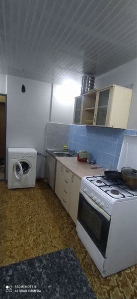 Рядом ресторан парвоз <br />
 Базар кадышева <br />
Очень уд