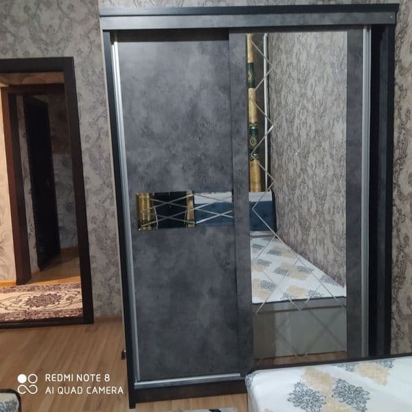 2 та  ишлидиган покиза бола кере ,<br />
 (студентлар  ва Ай