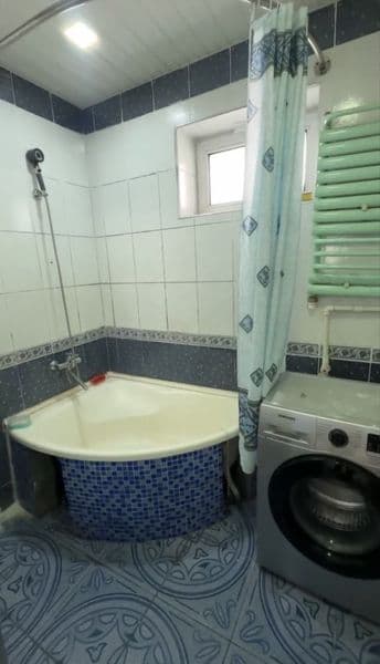 Сдается 2 ком Ибн Сино. Массив Жарарик Махалла<br />
<br />
 — фото 3