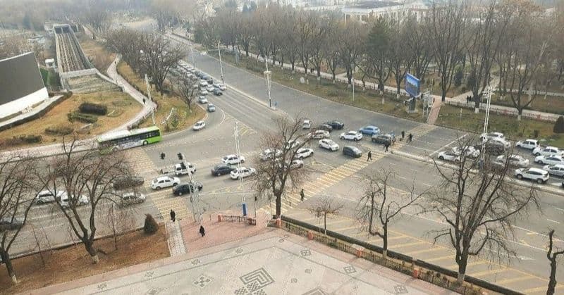 Mirzo Ulugʻbek darxonda 2 xona yevrolyuks kv ijaraga berilad — фото 4