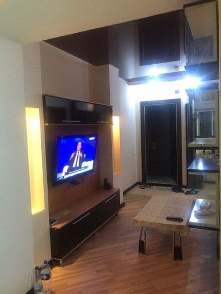 Сдаётся Ц1 <br />
<br />
1 переделанная в 2х <br />
<br />
ч