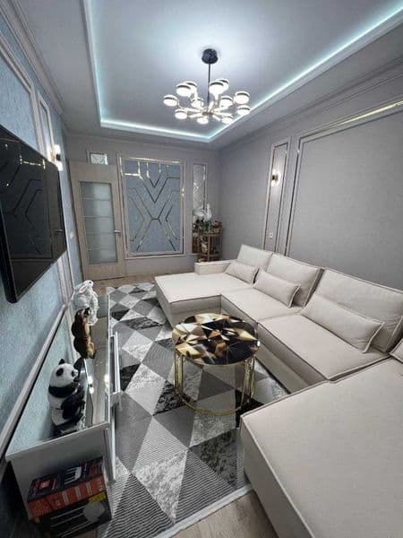 Сдаётся КЛАССНАЯ квартира<br />
<br />
• Район: Мирабадский<