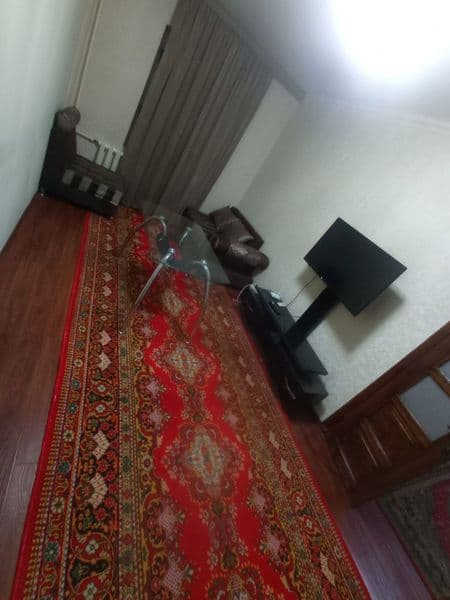 Metro Oybek kvartira sheriklikga 1 ta xona beriladi narxi 20 — фото 3