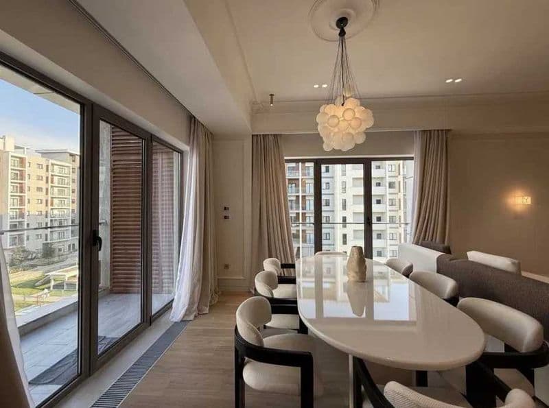 Район: Шайхантахурский<br />
Ориентир: Ташкент сити малл<br 