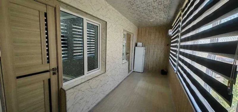 Аренда 4 комнатной квартиры  в центре города.<br />
Местонах — фото 4