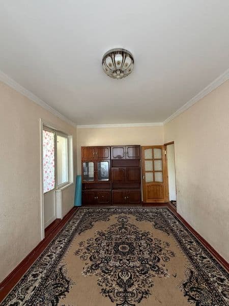 Аренда 1-х ком квартира Кара камыш 2/5  (1/3/4)<br />
Только