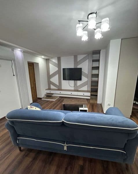 Сдаётся 2х комнатная квартира на Максим Горький. <br />
Мирз — фото 2