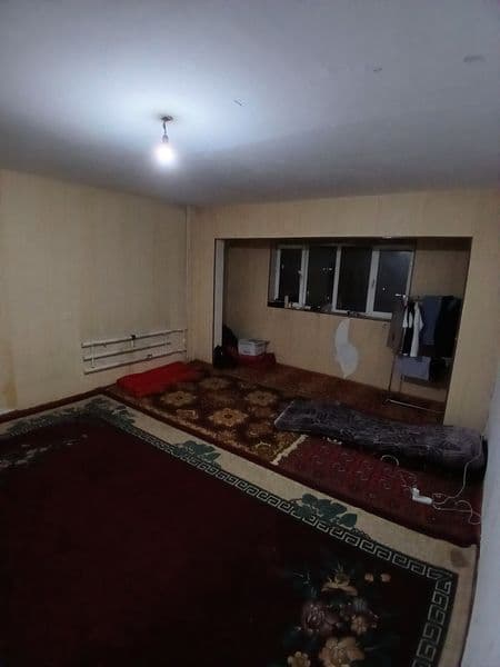 9 qavatli bino 8-qavati. 2 xonali kvartira. <br />
Muzlatkic — фото 4