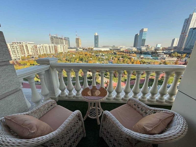 • Район: Шайхонтохур<br />
• ЖК: Бульвар Ташкент Сити<br />
