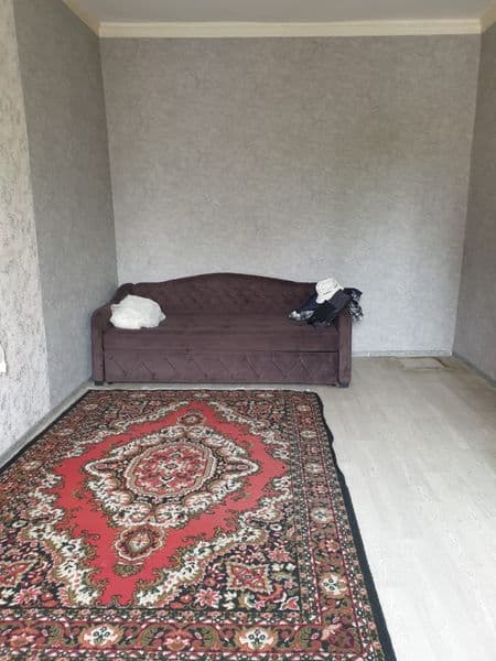 Квартира однокомнатная на 2м этаже.<br />
Находиться в удобн — фото 2