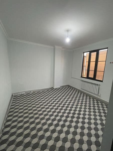 kvartira arendaga beriladi  !!<br />
faqat oilaviylarga beri