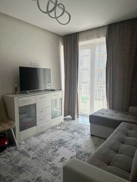 Срочно Аренда 1 комнатная со всеми удобствами,ремонт новый,у