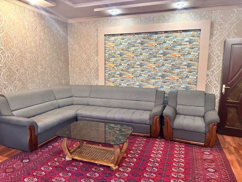 Сдается на долгий срок 1 комнатная квартира с мебелью и техн