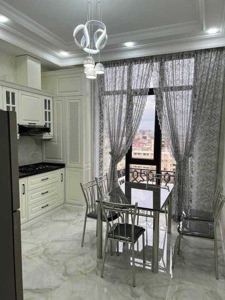 Район: Яшнабадский<br />
Адрес: Махтумкули<br />
<br />
Комн — фото 4