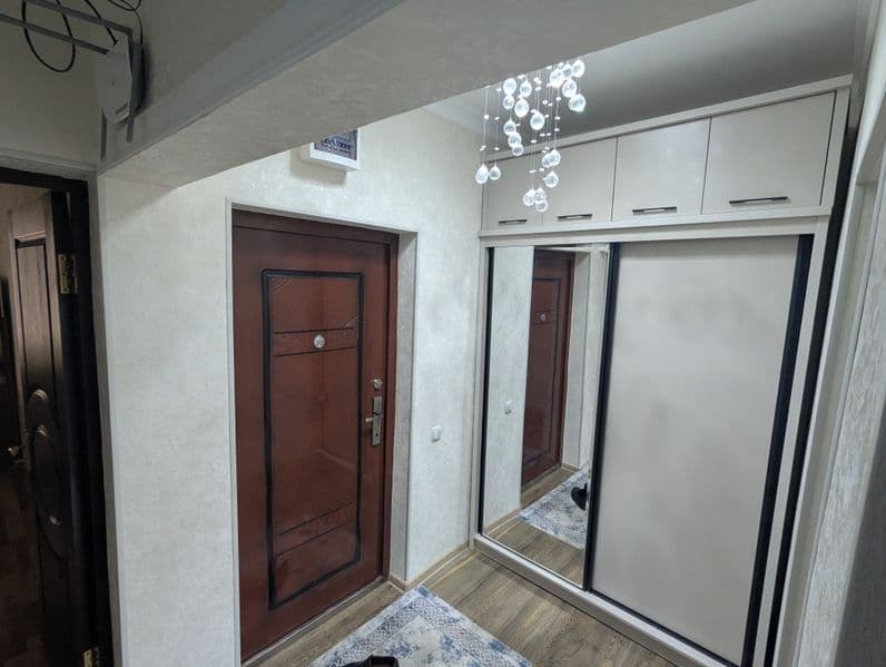 Сдается в аренду квартира 2хкомнатная 64квм<br />
В квартире — фото 3