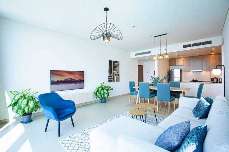 2 комнатную квартиру на 7 этаже,<br />
В квартире есть все н