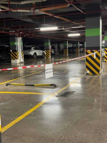 ***Toshkent City hududida, B blokda joylashgan avtoturargoh 