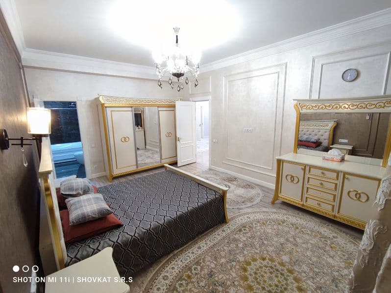 Аренда 4 комнатная 160м²<br />
Шота Руставели парк Бабура <b — фото 3