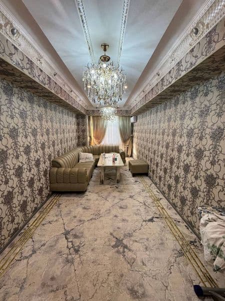 Район - Алмазарский<br />
Ориентир - Сагбон<br />
Комнат - 3