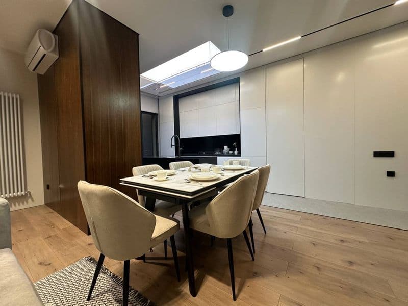 Элитный апартамент: Узбегим<br />
Район: Яккасарайский <br /