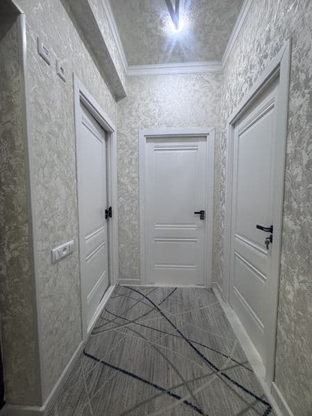 Yashnabod olmosda chine houseda  ijaraga kvartira bor .<br /