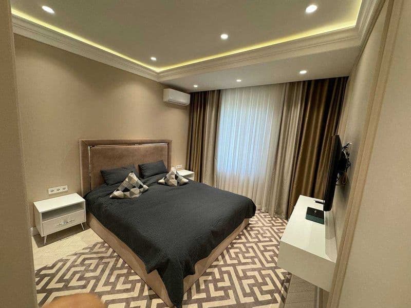 • ЖК: ЖК Kazahstan<br />
• Комнат: 3<br />
• Этаж: 4<br />
• — фото 2