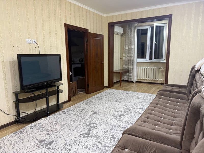 Сдам свою квартиру, 2х комнатная, на районе Юнусабад, ориент