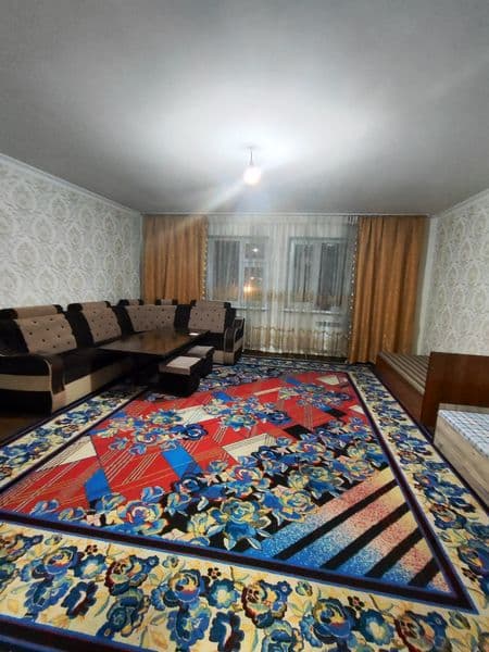 Sergeli sputnik 16a da 3 xona uy oilaga yoki bollarga 5-6 ta