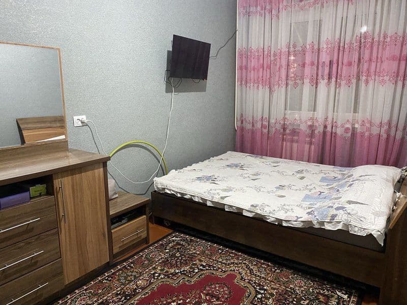 #Юнусобод <br />
Narxi 250$<br />
без маклер риелтор сиз узи