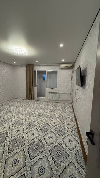 Chilonzor metroga gul bozor roparasida 2 xonali uy <br />
50