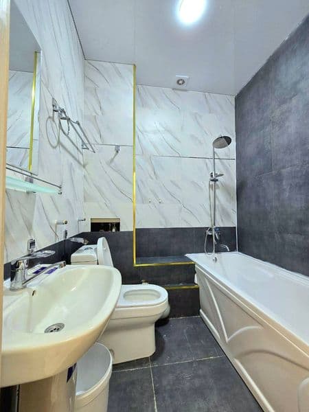 Sergeli tumani, Sergeli yarmarkasi va dehqon bozori atrofi.< — фото 4