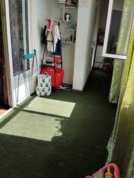 Сдаю комнату в квартире. Живу с детьми. Ищу порядочную, спок