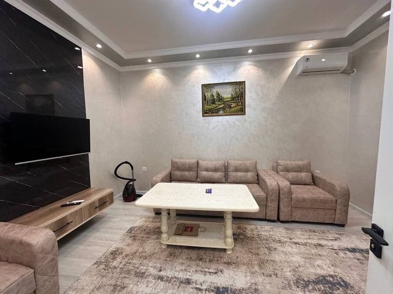 Аренда квартира <br />
<br />
Район. Яшнабад Махтумкули улиц