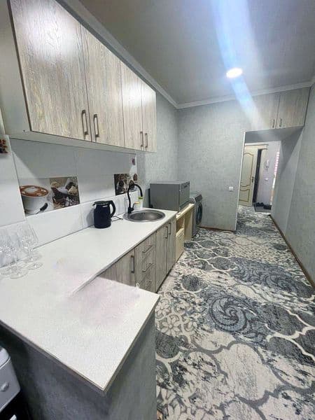 Себзор туманида, Нурафшон Тожинисо Тойхонаси олдида квартира — фото 4