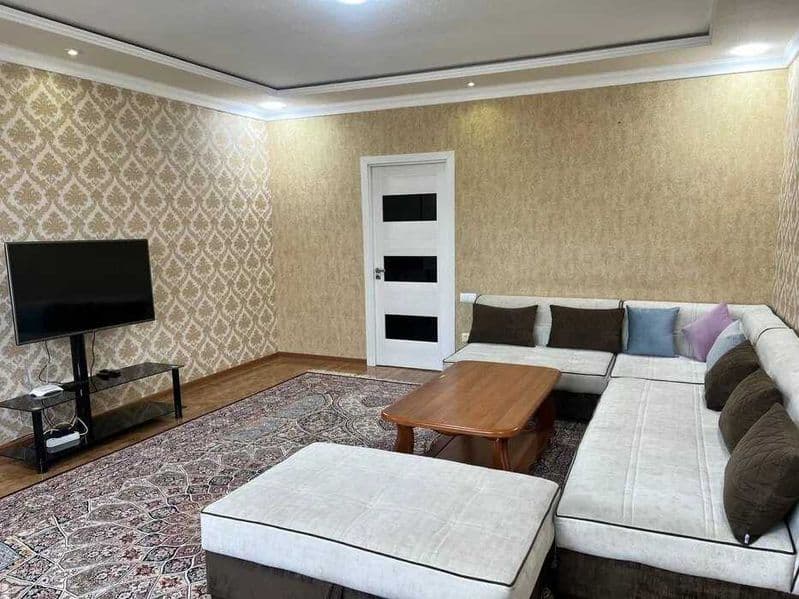 Сдаётся квартира на ул. Айбек‼️<br />
Ориентир - Метро Айбек