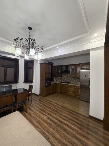 Садык азимова 170 квадрат метров, 3 комнатная, 2 сан узла, 2 — фото 5