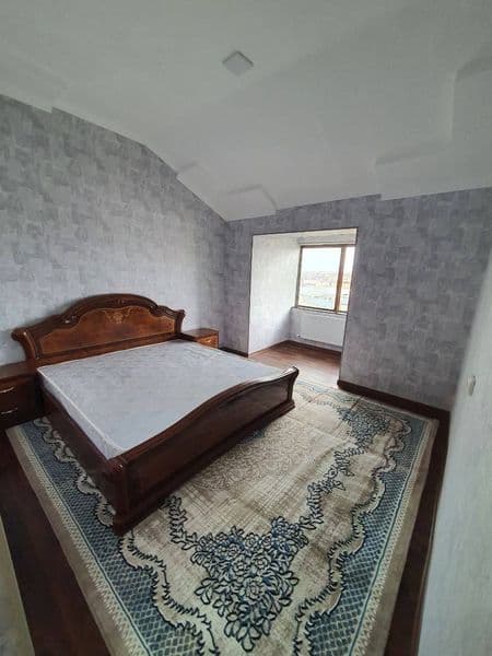 Сдаётся отличная и уютная квартира!<br />
<br />
 Район: Чил