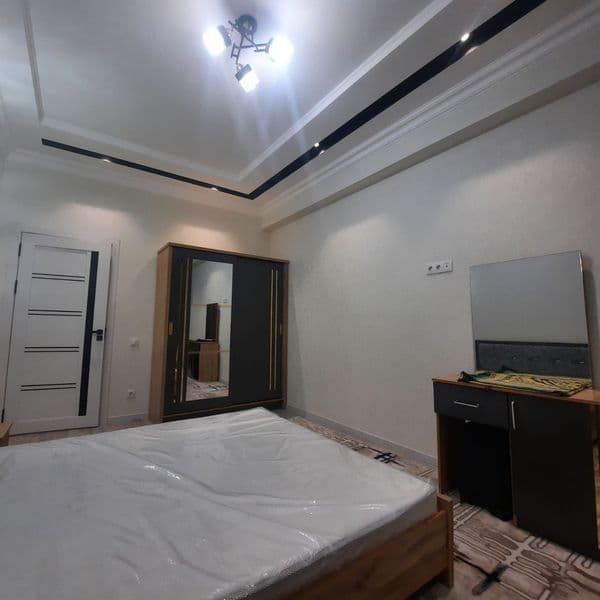 Ижара узок муддатга эвро квартира мошинабозор  оркасида  чай