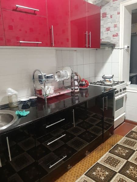 Аския Базар ТЦ НЕКСТ 1в2/2/5 рядом с корзинкой, остановки, ш