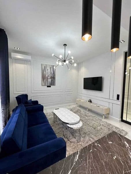 Сдаётся квартира на Ц-1 Новостройка<br />
Ориентир - Эко пар