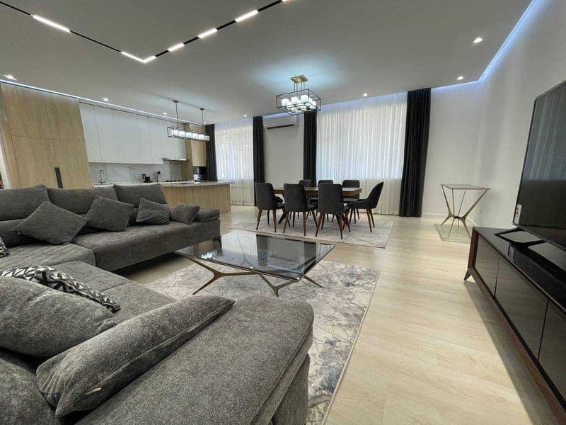 Сдаётся  квартира в Новостройке на Ц2   <br />
#Ориентир- Ал