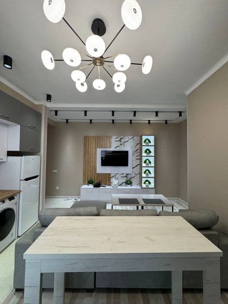 Lakatsiyasi yashi <br />
Yengi remontdan chigan hamma texnik