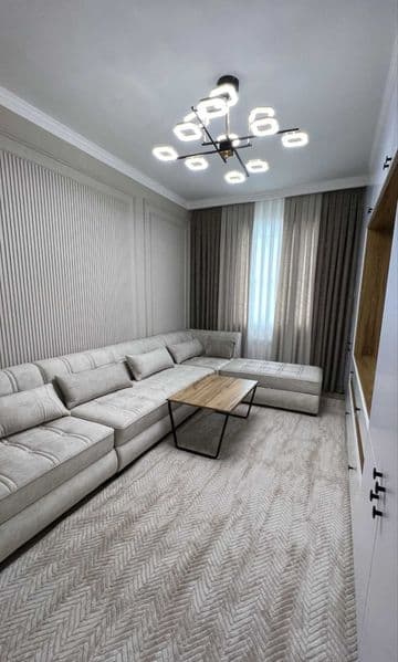 Сдается квартира для семейных<br />
<br />
• Район: Алмазар<