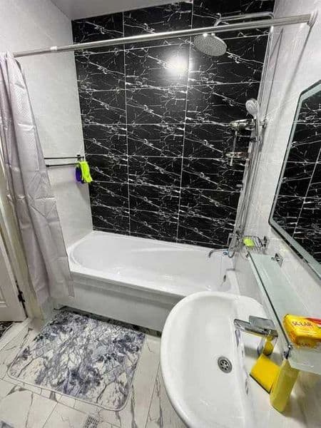 Район: Яшнабадский<br />
Адрес: Тузель<br />
<br />
• Комнат — фото 4