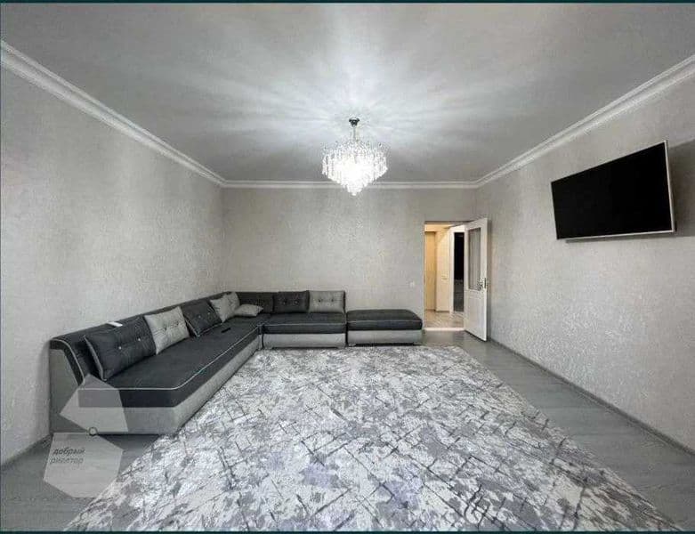 2 комнаты • 65 м² • 3/9 этаж<br />
<br />
Район: Яшнабадский